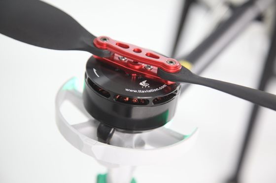 Tragbare Drones zur Sprühen von Nutzpflanzen 10 kg, hohe Haltbarkeit und innovatives Design von Flüssigkeitsbehältern