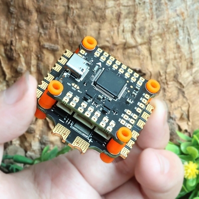 Fernbedienungsradius 36X36mm ESC 50af7 V2 Stack Flight Controller für die Anpassung