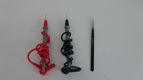 UAV-Werkzeugkasten mit umfassendem Werkzeugsatz für strenge Tests und standardisierte Nutzung im Drohnentraining